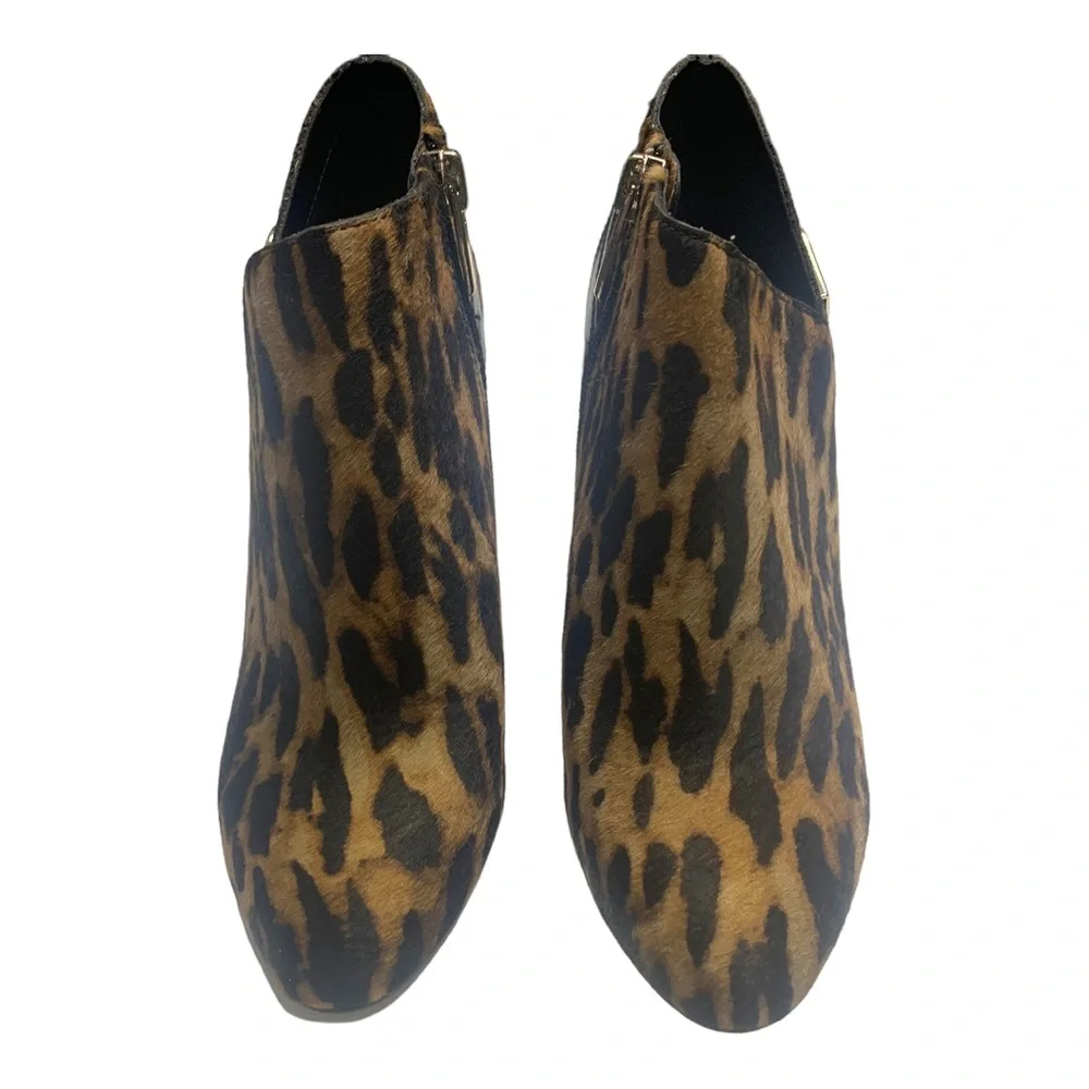Vince Camuto New Vesela 3 cheetah  leopard‎ print ankle booties sz6 NEW